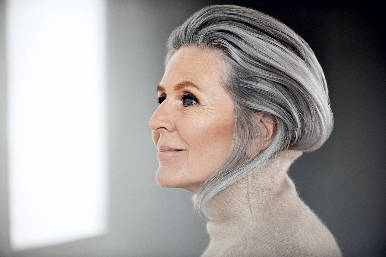 Hairstyle for senior women with gray hair